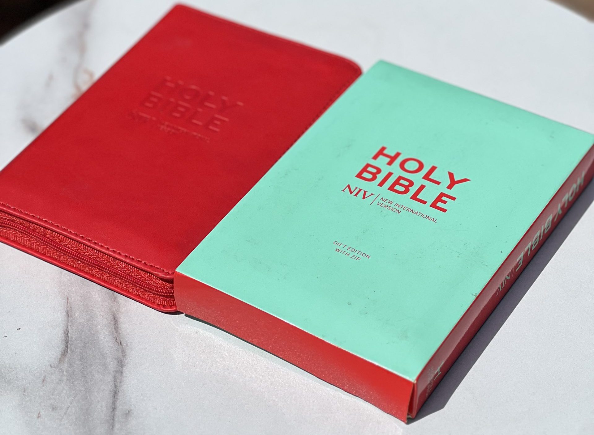 Holy Bible NIV Gift Edition with zip